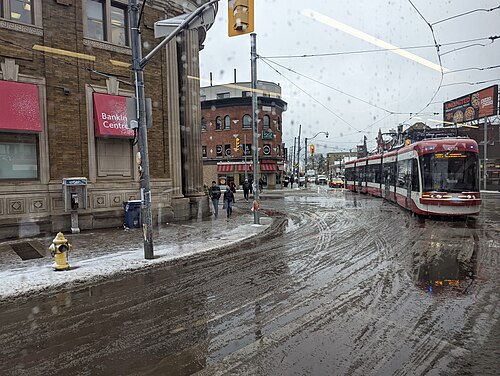 Intersection of Broadview and Danforth, 2022 11 15, Playter Estates-Danforth