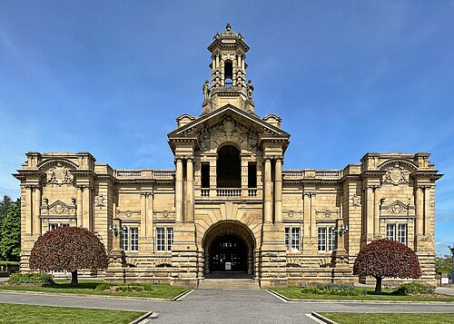 Cartwright Hall Flickr 9 May 2024, Bradford Forster Square