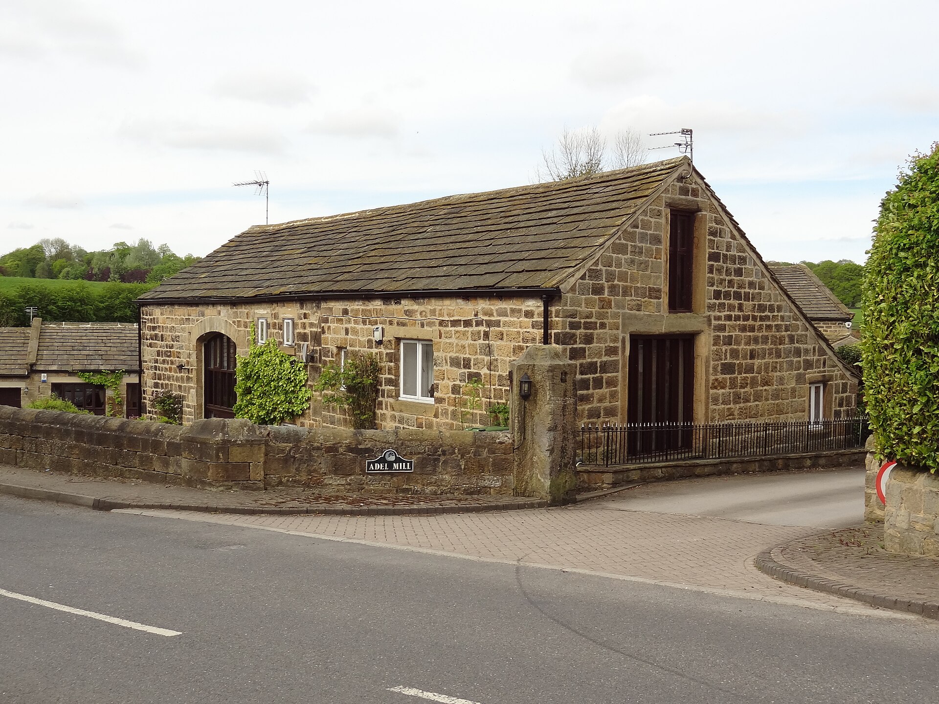 Stair And Low Fold Cottage Adel Mill, Adel