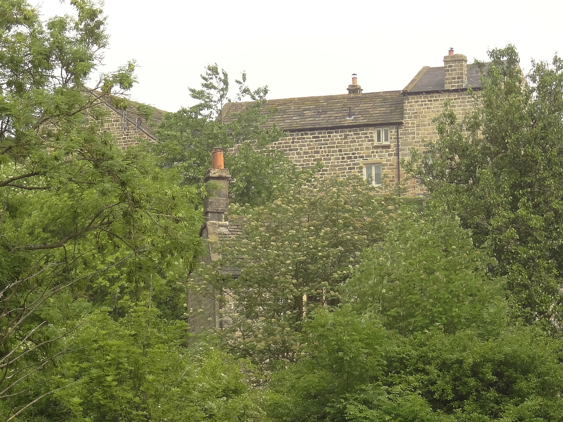 Stable, Granary Range, Cottage And Attached Archway East Of Moseley Farmhouse, Horsforth