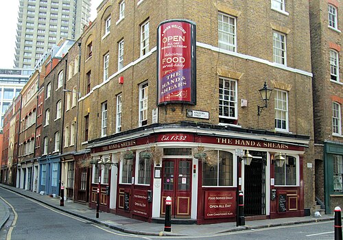 Hand And Shears Pub, Middle Street, London, Upney