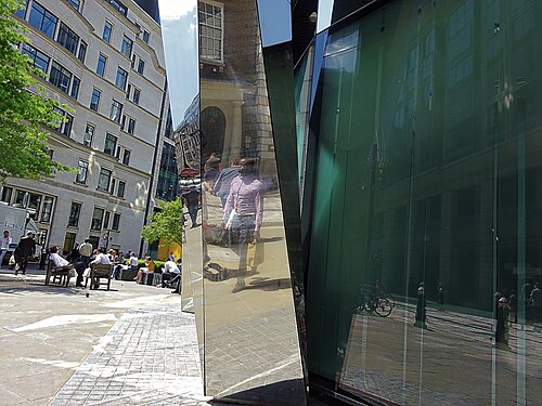 Coleman Street and Gardens, Moorgate