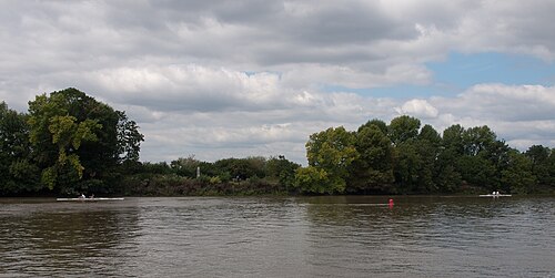 Boat Race Timing Point, Barons Court