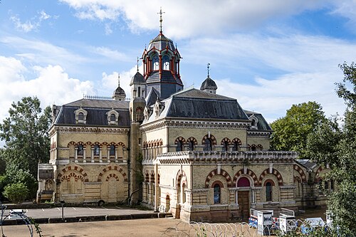 Abbey Mills Pumping Station, Abbey Road