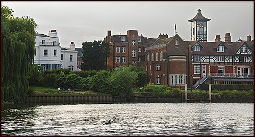 Thames at Strawberry Vale., Strawberry Hill