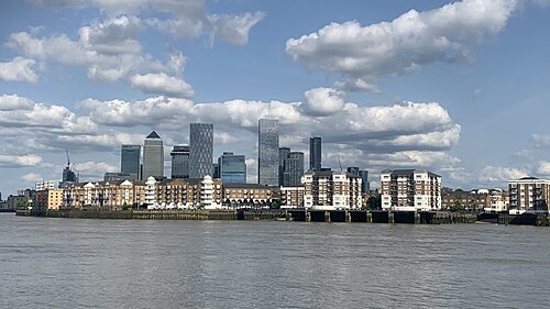 Canary Wharf from Wapping 2025-06-10, Wapping