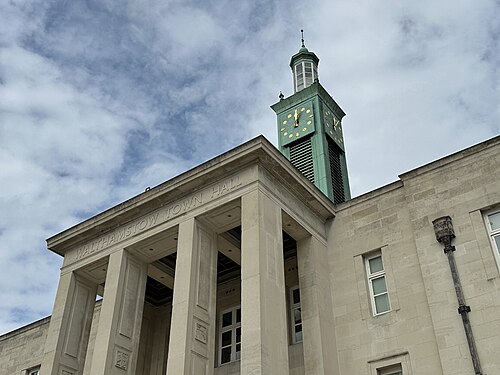 Closeup of Waltham Forest Town Hall 2025-09-20, Wood Street