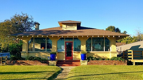 Baton Rouge + Music Studios, Bernard Terrace