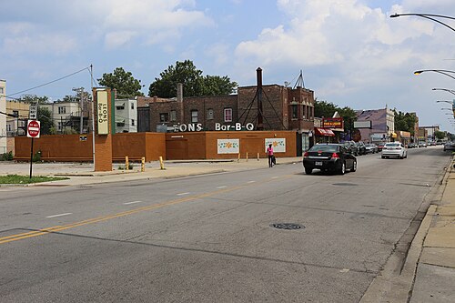 Leons-Bar-B-Q-01, South Chicago