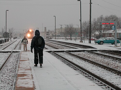 Metra at Mont Clare, Montclare