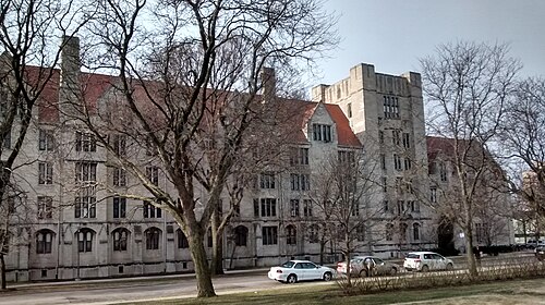 Burton-Judson Courts, Hyde Park