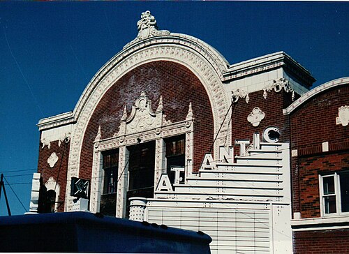 Atlantic Theatre, South Lawndale
