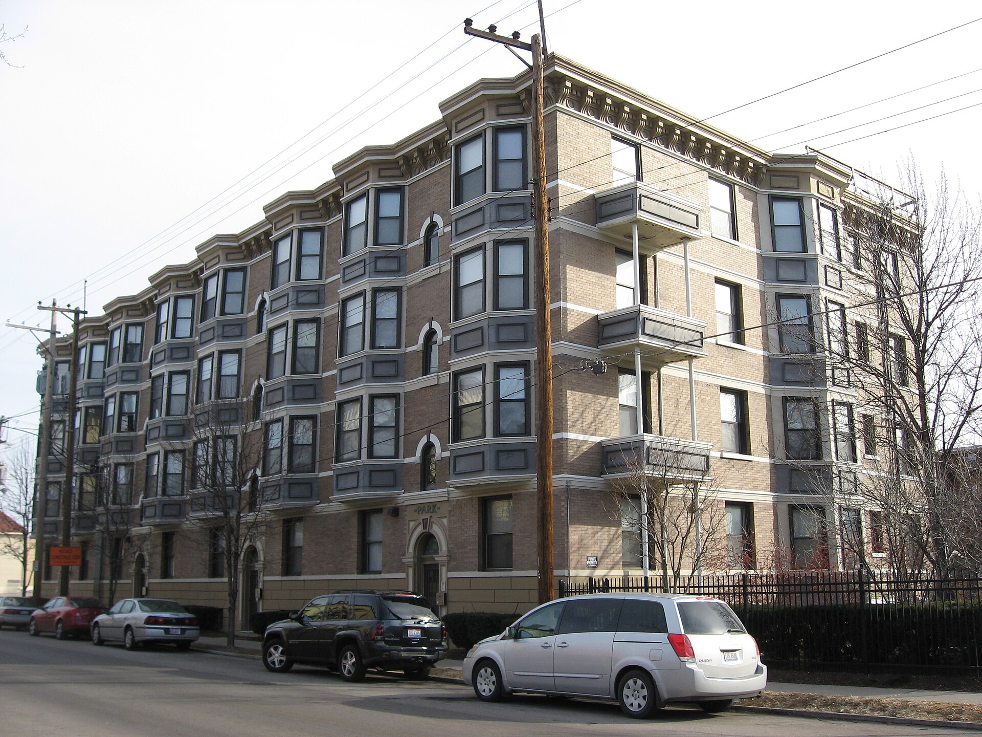 Park Flats, Cincinnati, East Walnut Hills