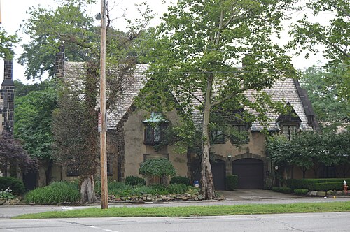 Fairhill Road Village Single House, Buckeye-Shaker Square