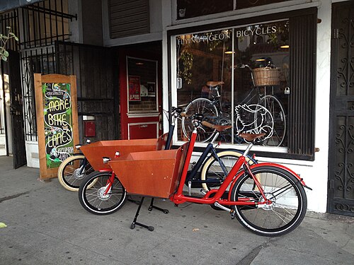VanAndel Azor Bakfiets Cargo Bikes at Flying Pigeon LA Bike Shop, Cypress Park