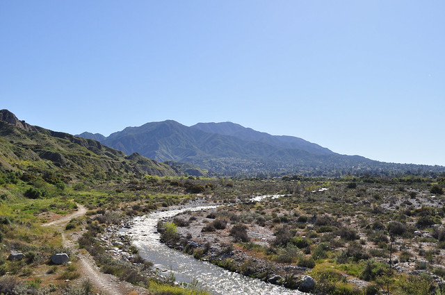 01 Big Tujunga Creek Seen From A Bridge On Foothill Boulevard In Sunland, Los Angeles City, Sunland