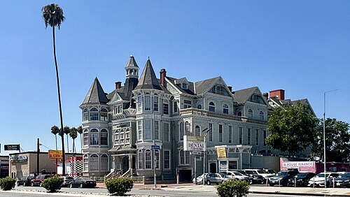 The Victorian Building, Los Angeles, August 2025, Winnetka
