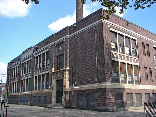 Franklin School Philly, Lawndale